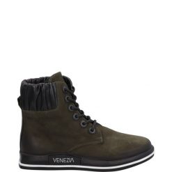 BOTKI DAMSKIE 0010LP2025N KHAK. Botki Venezia, bez wzorów, z nubiku, bez obcasa, bez zapięcia. Za 249.00 zł.