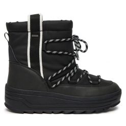 Śniegowce Geox. Czarne śniegowce Geox, bez wzorów, bez zapięcia. Za 719.99 zł.