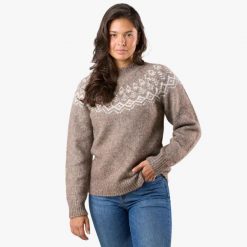 Sweter damski Swedemount Lofoten Wool Knit W. Brązowe swetry SWEDEMOUNT, bez wzorów, z tkaniny, sportowe, bez ramiączek. Za 249.99 zł.