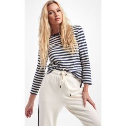 Bluzka Leida WEEKEND MAX MARA. Białe bluzki Weekend Max Mara, xs, bez wzorów, bez kołnierzyka, bez ramiączek. Za 419.00 zł.