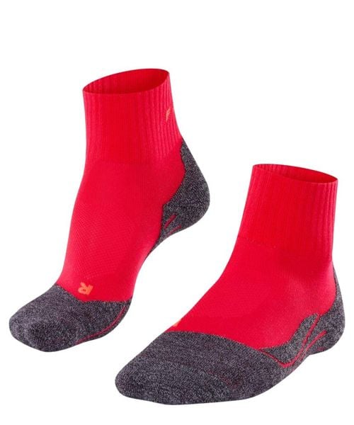 Skarpetki damskie Falke TK2 Short Cool. Czerwone skarpetki Falke, bez wzorów, z elastanu. Za 296.99 zł.