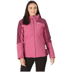 Kurtka turystyczna zimowa damska Highton ze stretchem. Czerwone kurtki przeciwdeszczowe Regatta, na zimę, bez wzorów, bez kaptura, trekkingowe. Za 270.55 zł.