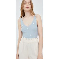 JDY top damski. Niebieskie topy JDY, l, bez wzorów, z materiału, bez kołnierzyka, bez ramiączek. W wyprzedaży za 55.99 zł.