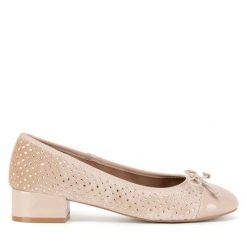 Baleriny Nine West. Brązowe baleriny Nine West, bez wzorów, bez obcasa, bez zapięcia. Za 229.99 zł.