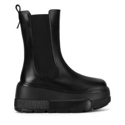Sztyblety Badura. Czarne botki Badura, bez wzorów, bez obcasa, na koturnie, bez zapięcia. Za 279.99 zł.