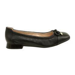 Caprice baleriny buty damskie 9-22104-20 040 Czarne. Czarne baleriny bez wzorów, ze skóry, klasyczne, bez obcasa, bez zapięcia. W wyprzedaży za 175.94 zł.