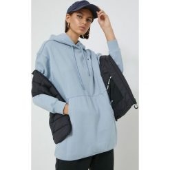 Champion sukienka mini oversize. Niebieskie sukienki Champion, l, bez wzorów, bez kołnierzyka, bez ramiączek, mini, oversize. W wyprzedaży za 309.99 zł.