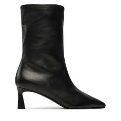Botki Pollini. Czarne botki Pollini, bez wzorów, bez obcasa, na szpilce, bez zapięcia. Za 1,349.00 zł.
