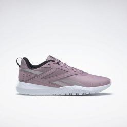 Buty treningowe damskie Reebok Flexagon Energy Tr 4. Białe buty treningowe Reebok, bez wzorów, bez zapięcia, na fitness i siłownię. Za 142.00 zł.