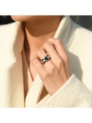 CARATELLI Złoty pierścionek "Dakan" z diamentami i szafirami rozmiar: 50. Żółte pierścionki CARATELLI, z diamentem, złote. Za 4,349.99 zł.