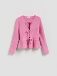 Sweter z wiązaniami - różowy. Czerwone swetry Reserved, l, bez wzorów, z dzianiny, bez ramiączek. Za 129.99 zł.
