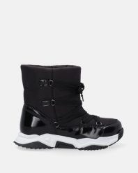 CZARNE ŚNIEGOWCE DAMSKIE P4534005-2 BLACK. Czarne botki Venezia, bez wzorów, bez obcasa, bez zapięcia. Za 269.00 zł.