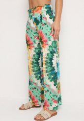 Zielone Szerokie Wiskozowe Spodnie Tie-Dye z Wysokim Stanem i Gumką w Pasie Risanias. Zielone jeansy Born2be, na lato, bez wzorów, z jeansu, z podwyższonym stanem. Za 59.99 zł.