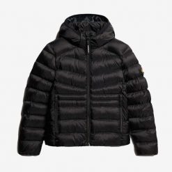 Damska ocieplana kurtka puchowa Superdry Fuji Quilt. Czarne kurtki Superdry, bez wzorów, z puchu, bez kaptura. W wyprzedaży za 479.50 zł.