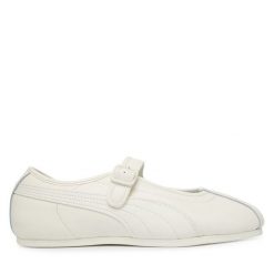 Baleriny Puma. Białe baleriny Puma, bez wzorów, bez obcasa, bez zapięcia. Za 329.99 zł.