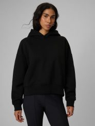 4F Bluza dresowa regular z kapturem damska - czarna S. Czarne bluzy 4f, s, bez wzorów, z dresówki, bez ramiączek, z kapturem. Za 159.99 zł.