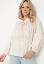 Beżowa Bawełniana Bluzka Ozdobiona Wiązaniem i Haftami Selvivia. Brązowe bluzki Born2be, m, z aplikacjami, z bawełny, eleganckie, bez kołnierzyka, bez ramiączek. Za 139.99 zł.