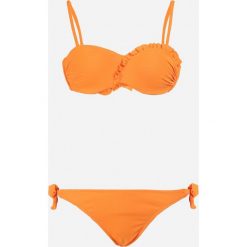Pomarańczowe Bikini Theophyllis. Brązowe bikini Born2be, z aplikacjami. W wyprzedaży za 90.99 zł.