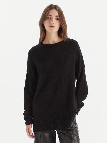 Patrizia Pepe Sweter 2K0326 K293 Czarny Regular Fit. Czarne swetry Patrizia Pepe, bez wzorów, z syntetyku, bez ramiączek. Za 639.99 zł.