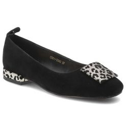 Czółenka damskie S.Barski, cholewka ze skóry naturalnej zamszowej wsuwany fason zabudowany przód, czarne, CR61-3040. Czarne czółenka S.BARSKI, bez wzorów, ze skóry, biznesowe, bez obcasa, na obcasie, bez zapięcia. Za 289.00 zł.