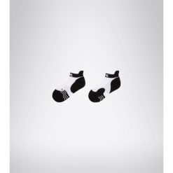 Skarpety tenisowe damskie Diadora SHORT L.SOCKS white/black. Białe skarpetki Diadora, bez wzorów. Za 24.99 zł.