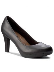 Clarks Czółenka Adriel Viola 261293594 Czarny. Czarne czółenka Clarks, bez wzorów, ze skóry, bez obcasa, bez zapięcia. Za 219.99 zł.