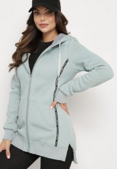 Jasnoniebieska Bluza z Kapturem i Wsuwanymi Kieszeniami Wykończona Polarem Ivaline. Niebieskie bluzy Born2be, m, bez wzorów, z dzianiny, bez ramiączek, z kapturem. W wyprzedaży za 101.99 zł.
