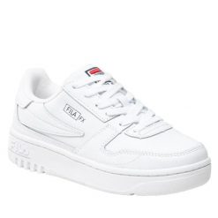 Buty do chodzenia damskie Fila Fxventuno L skórzane. Białe buty treningowe Fila, bez wzorów, ze skóry, bez zapięcia, trekkingowe. Za 406.25 zł.
