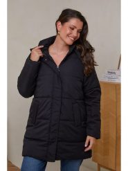 Curvy Lady Kurtka pikowana w kolorze czarnym rozmiar: 48/50. Czarne kurtki Curvy Lady, bez wzorów, klasyczne, bez kaptura. Za 237.58 zł.
