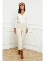 Soft Cashmere Kardigan w kolorze białym rozmiar: 38/40. Białe swetry Soft Cashmere, bez wzorów, z kaszmiru, klasyczne, bez ramiączek. Za 118.56 zł.