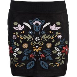 Desigual spódnica damska Ariadna 36 czarny. Czarne spódnice Desigual, bez wzorów. W wyprzedaży za 272.00 zł.