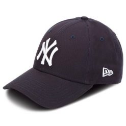 Czapka z daszkiem New Era. Niebieskie czapki z daszkiem New Era, bez wzorów. Za 79.99 zł.