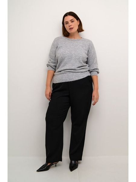 KAFFE curve Sweter w kolorze jasnoszarym rozmiar: XL. Szare swetry KAFFE curve, xl, bez wzorów, bez ramiączek. Za 130.99 zł.