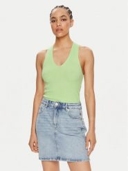 JDY Top Sabrina 15258897 Zielony Slim Fit. Zielone topy JDY, xs, bez wzorów, z wiskozy, bez kołnierzyka, bez ramiączek. Za 59.99 zł.