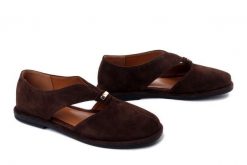 Artiker Relaks 58C1543 brązowy, baleriny damskie. Brązowe baleriny Artiker Relaks, bez wzorów, ze skóry, bez obcasa, bez zapięcia. Za 194.90 zł.