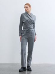 BGN Bluza w kolorze szarym rozmiar: 36. Szare bluzy BGN, bez wzorów, bez ramiączek, z kapturem. Za 100.99 zł.