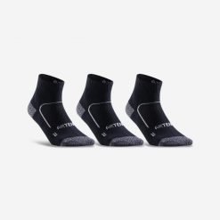 Skarpety sportowe tenis RS900 MID 3 pary. Czarne skarpetki ARTENGO, bez wzorów, z bawełny. Za 54.99 zł.