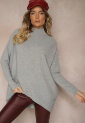Szary Sweter Nietoperz z Dłuższym Tyłem i Półgolfem Vitirae. Szare swetry Renee, xl, bez wzorów, z jeansu, eleganckie, bez ramiączek. W wyprzedaży za 79.99 zł.