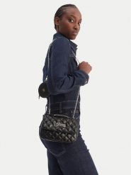 Guess Torebka J6RZ11 W4090 Czarny. Czarne listonoszki Guess, z aplikacjami, ze skóry, bez dodatków. Za 183.99 zł.