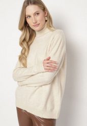 Jasnobeżowy Casualowy Golf z Wełną o Prostym Kroju Reiselia. Brązowe swetry Born2be, uniwersalny, bez wzorów, z bawełny, bez ramiączek. Za 69.99 zł.