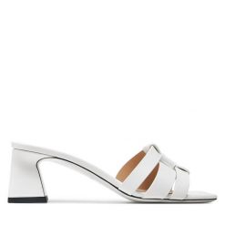 Klapki Pollini. Białe klapki Pollini, bez wzorów, bez obcasa, bez zapięcia. Za 1,569.00 zł.
