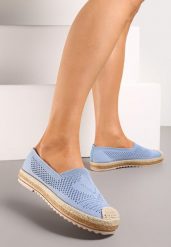 Niebieskie Ażurowe Espadryle na Plecionej Podeszwie z Ozdobnym Noskiem Uraian. Niebieskie espadryle Renee, w ażurowe wzory, ze skóry, bez obcasa. W wyprzedaży za 55.99 zł.