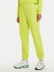 Lacoste Spodnie dresowe XF7077 Zielony Regular Fit. Zielone spodnie dresowe Lacoste, bez wzorów, z dresówki. Za 339.99 zł.