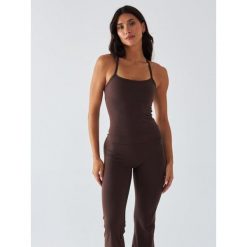 Top Sportowy BeShaped Morning Dew. Brązowe biustonosze sportowe BESHAPED, bez wzorów, z elastanu, do biegania. Za 179.00 zł.