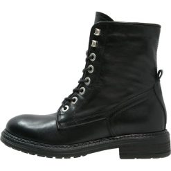 Zign Botki sznurowane black. Botki marki Zign. Za 459.00 zł.