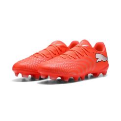 Buty piłkarskie unisex FUTURE 9 PLAY FG/AG PUMA. Białe buty do biegania Puma, bez wzorów, bez zapięcia, do biegania. Za 269.00 zł.