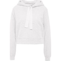 Club Monaco RAOULA HOODIE Bluza z kapturem pale heather grey. Niebieskie bluzy marki comma casual identity, z materiału, casualowe. Za 439.00 zł.