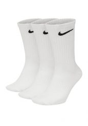 Lekkie Skarpetki Codzienne Unisex Dla Dorosłych Z Logo (zestaw 3 Sztuk). Białe skarpetki Nike, bez wzorów, z bawełny. Za 60.15 zł.