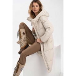 Damski, długi płaszcz zimowy J-SKADI. Białe płaszcze Volcano, na jesień, l, bez wzorów, z materiału, eleganckie, bez kaptura. Za 399.99 zł.