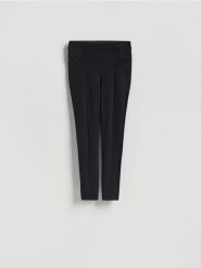 Legginsy z ozdobną taśmą - czarny. Czarne legginsy Reserved, bez wzorów, z dzianiny. Za 89.99 zł.
